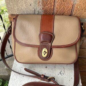 COACH Vintage US 90s Sheridan Mayfield Cappuccino Tan Pebbled Crossbody Bag Rare